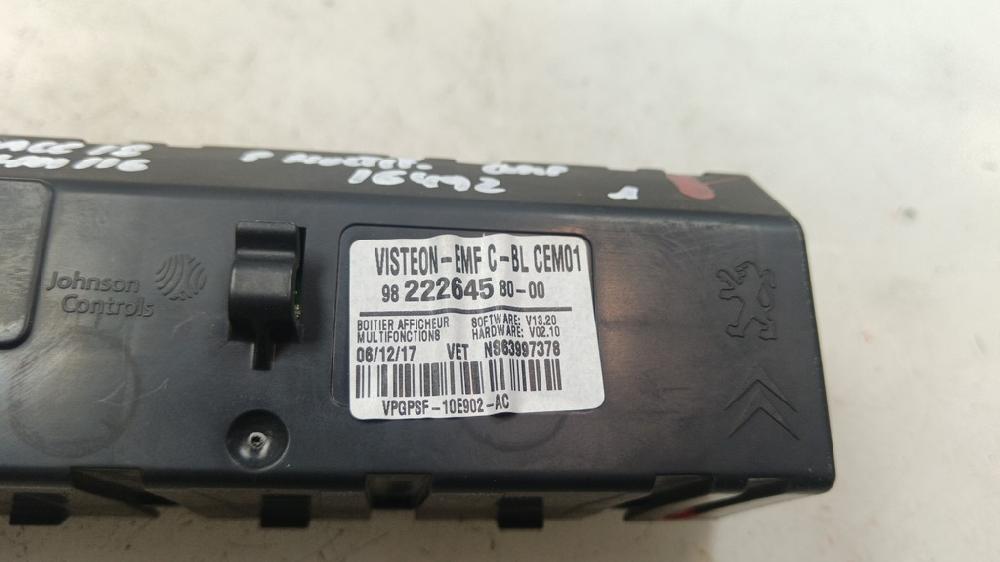 PANTALLA MULTIFUNCION TOYOTA PROACE 1.6 MT 115CV | 85KW