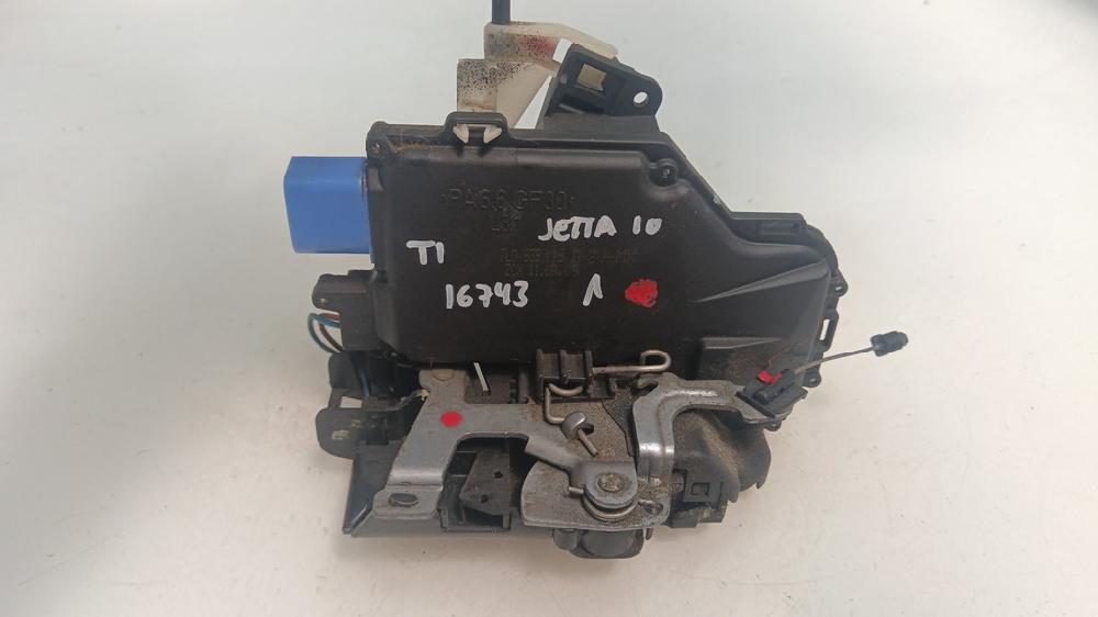 CERRADURA PUERTA TRASERA IZQUIERDA VOLKSWAGEN JETTA 1.6 TDI MT 105CV