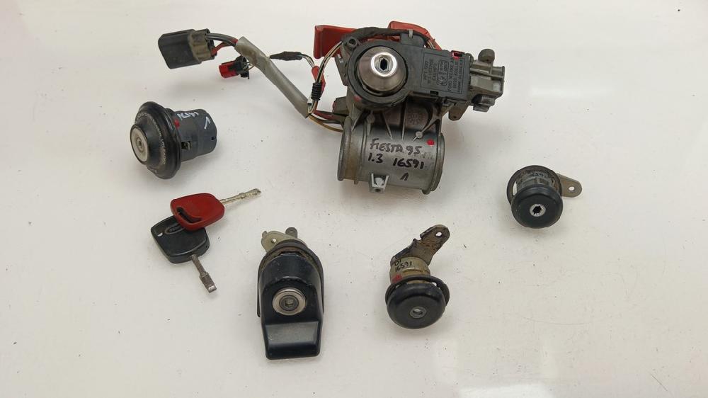 JUEGO BOMBINES FORD FIESTA 1.3 MT 59CV