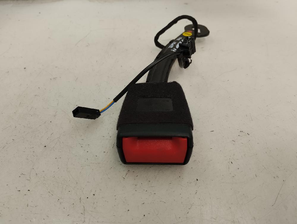 ANCLAJE CINTURON DELANTERO DERECHO AUDI A3 1.5 MT 150CV | 110KW