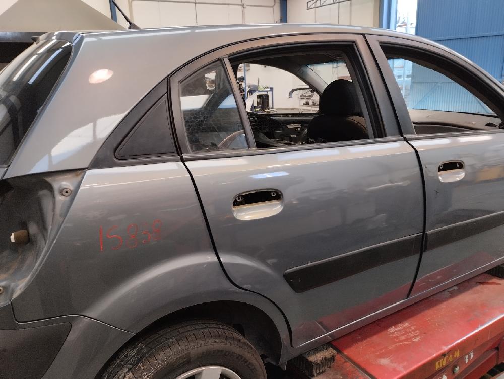 PUERTA TRASERA DERECHA KIA RIO 1.5 CRDI MT 110CV