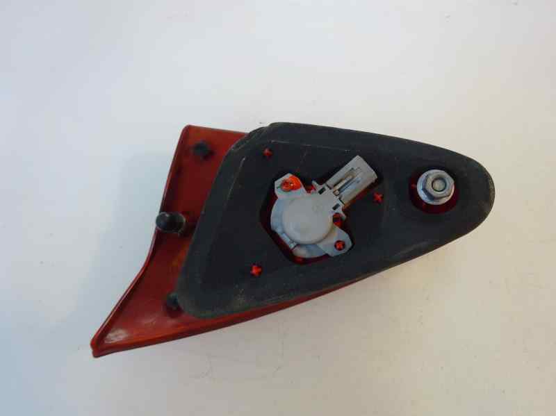 PILOTO TRASERO IZQUIERDO INTERIOR ALFA ROMEO 147 1.9 MT 140CV | 103KW