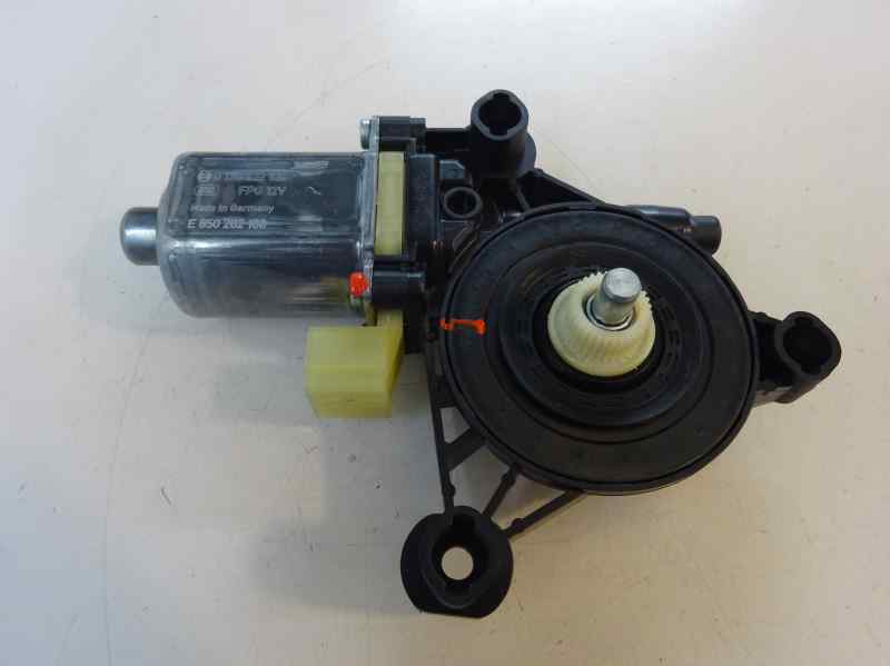 MOTOR ELEVALUNAS DELANTERO IZQUIERDO AUDI A3 2016 1.6 TDI MT 110CV