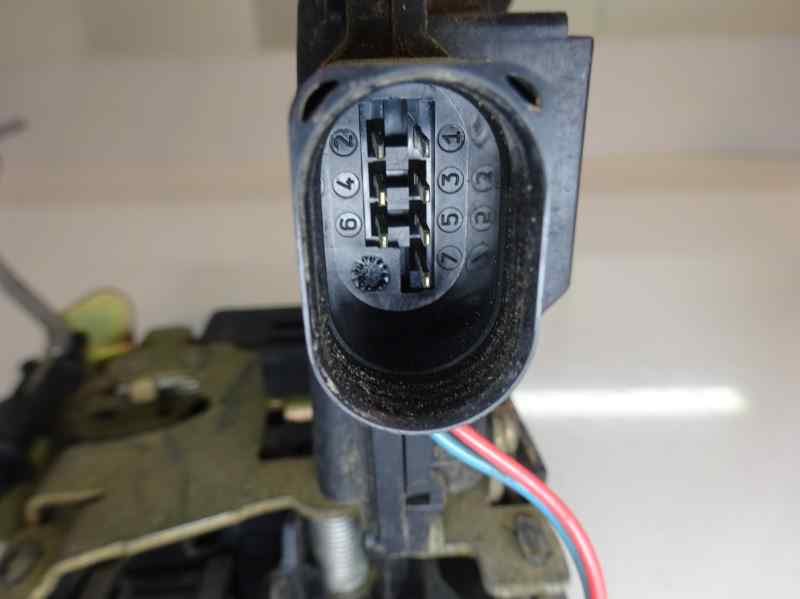CERRADURA PUERTA TRASERA DERECHA AUDI A6 1999 2.5 TDI MT 150CV | 110KW
