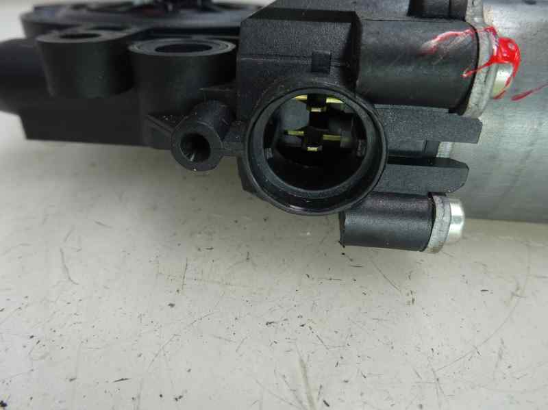 MOTOR ELEVALUNAS DELANTERO DERECHO HYUNDAI SONATA 2.4 MT 162CV