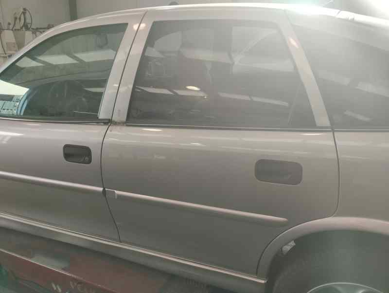 PUERTA TRASERA IZQUIERDA OPEL VECTRA 2.0 DTI MT 101CV | 74KW