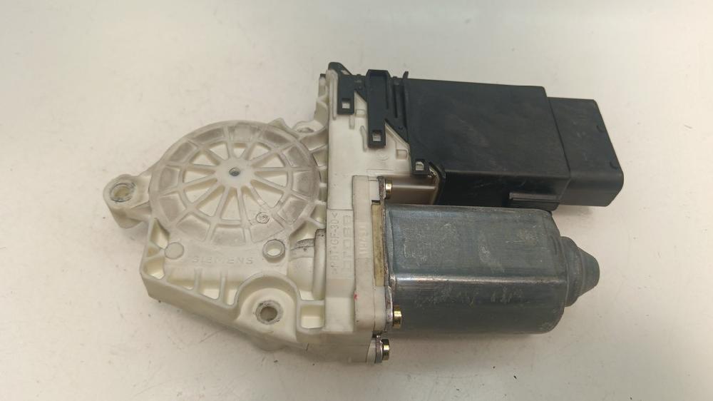 MOTOR ELEVALUNAS DELANTERO IZQUIERDO SEAT TOLEDO 1.9 TD MT 110CV