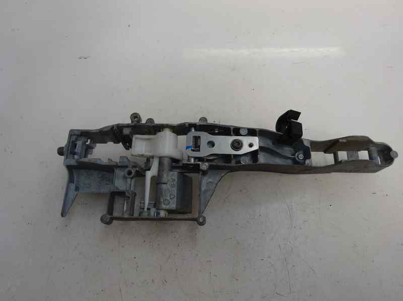 SOPORTE MANETA EXTERIOR DELANTERA DERECHA PEUGEOT 308 1.6 HDI MT 114CV