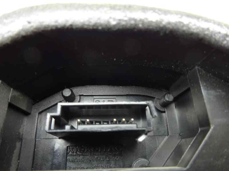 CERRADURA PUERTA TRASERA DERECHA BMW SERIE 1 2008 2.0 118D MT 143CV