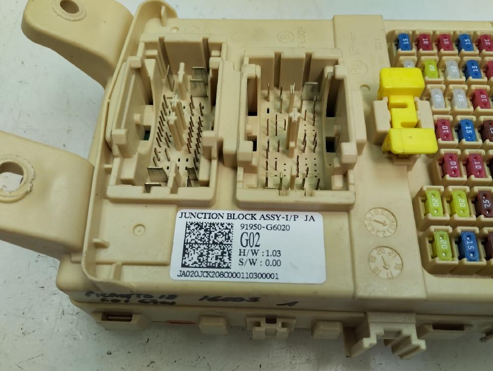 CAJA RELES FUSIBLES KIA PICANTO 1.0 MT 67CV | 49KW