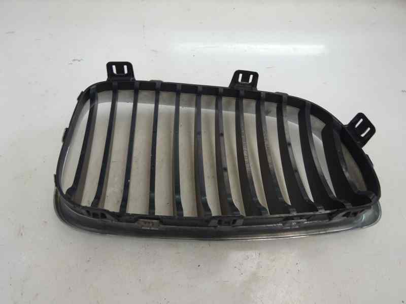 REJILLA DELANTERA BMW SERIE 1 2008 2.0 MT 150CV | 110KW