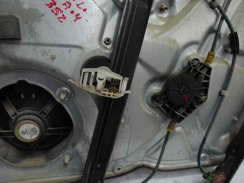 ELEVALUNAS DELANTERO IZQUIERDO FIAT STILO 1.9 TD MT 115CV