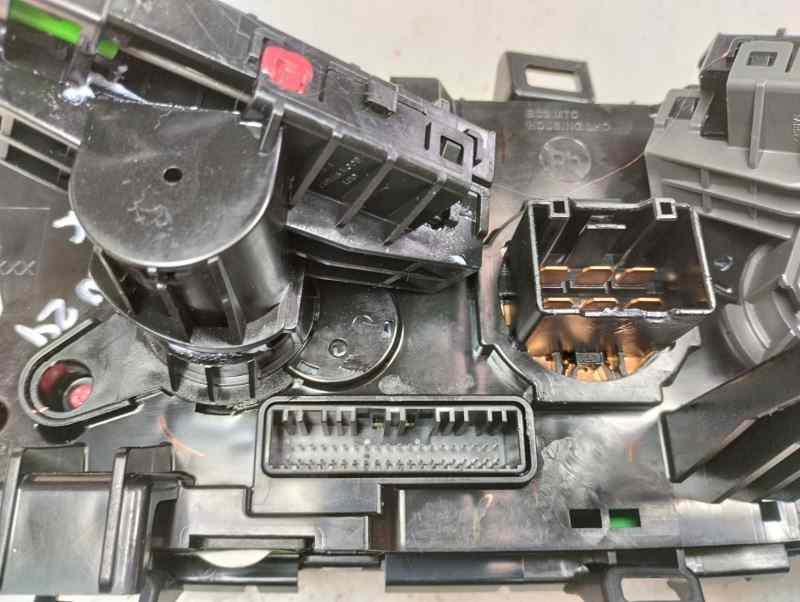 MANDO CALEFACCION AIRE ACONDICIONADO HYUNDAI BAYON 1.2 MT 84CV | 62KW