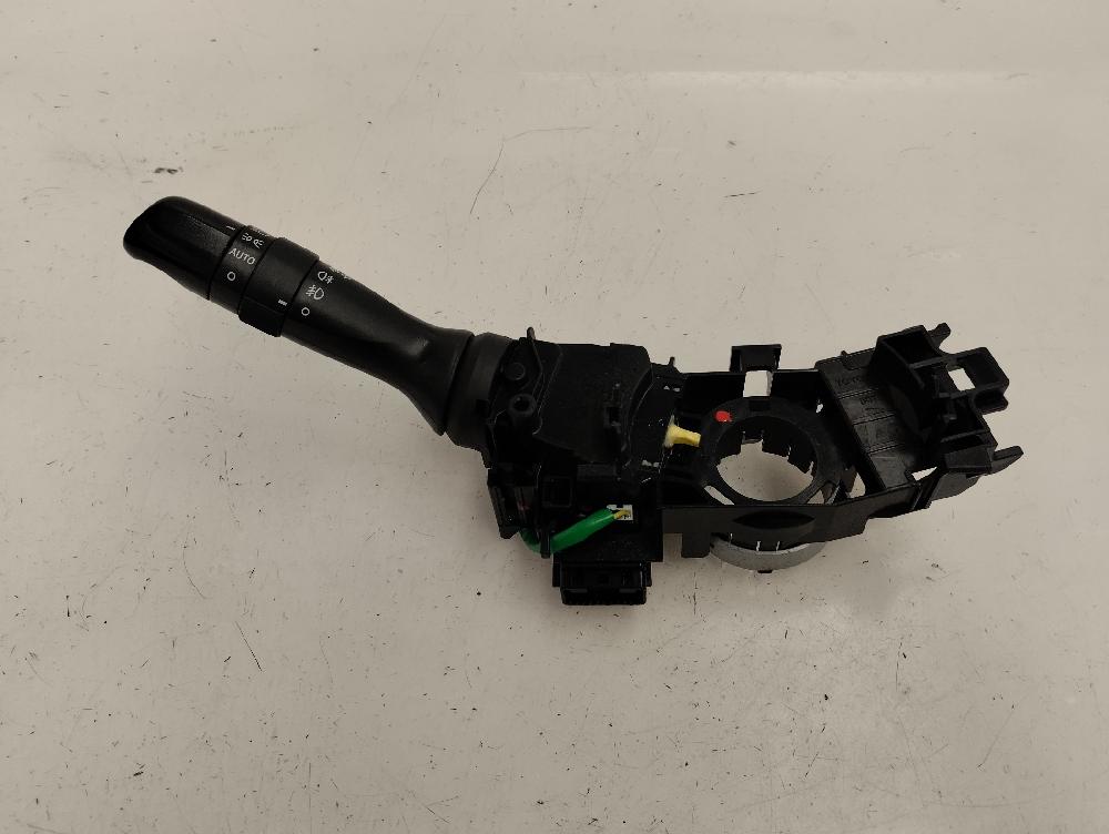 MANDO LUCES TOYOTA VERSO 1.6 MT 132CV | 97KW