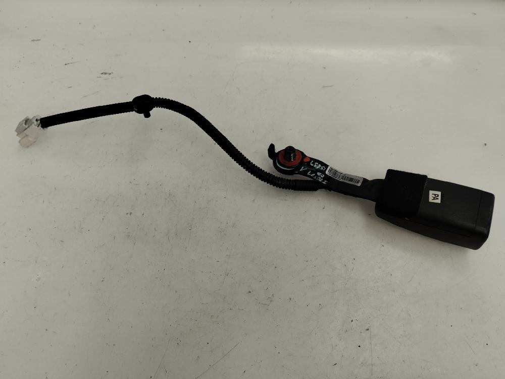 ANCLAJE CINTURON DELANTERO DERECHO HYUNDAI I10 2017 1.3 MT 87CV | 64KW