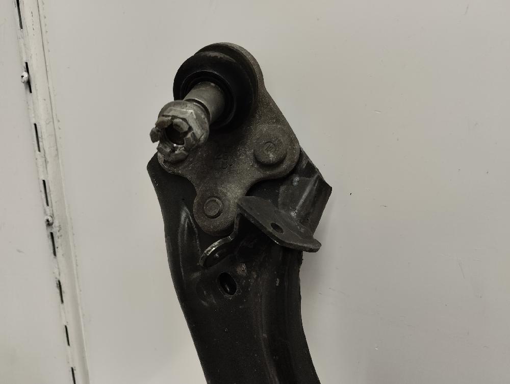 BRAZO SUSPENSION INFERIOR DELANTERO DERECHO HONDA HRV 2017 1.6 MT 120CV | 88KW