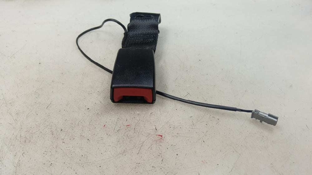 ANCLAJE CINTURON TRASERO CENTRAL OPEL CORSA 1.4 ECOFLEX EASYTRONIC 90CV | 66KW