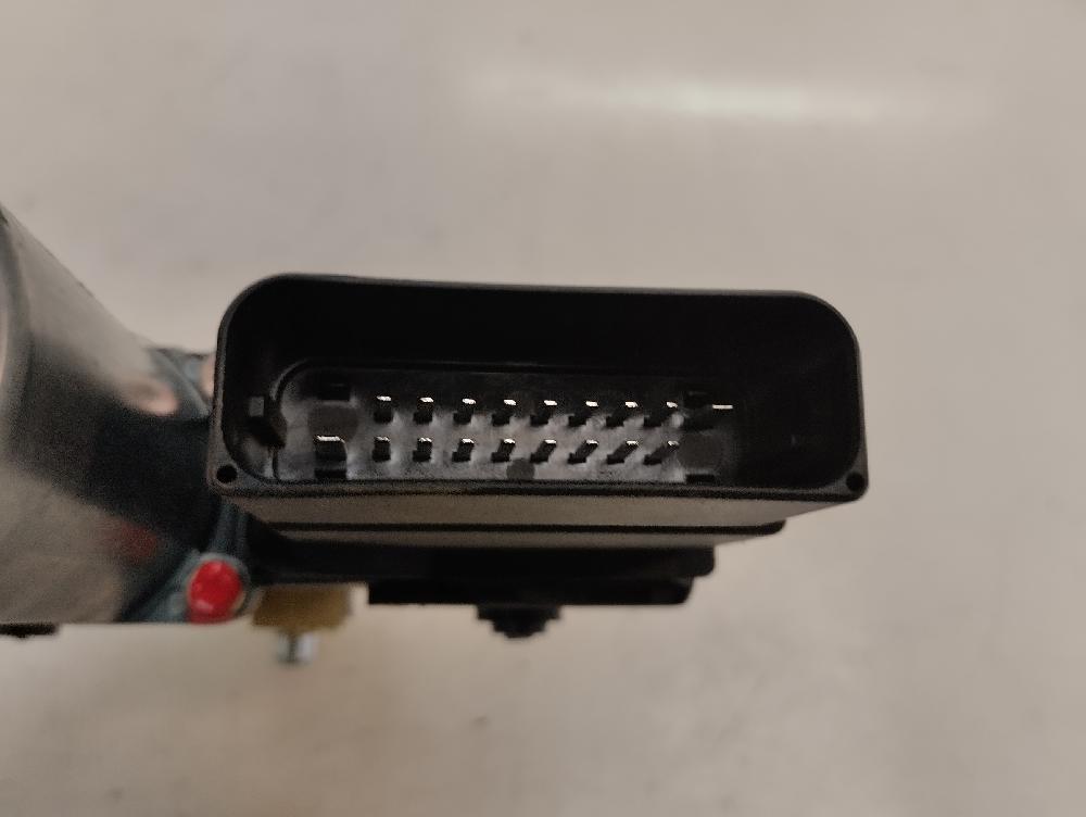 MOTOR ELEVALUNAS TRASERO IZQUIERDO VOLKSWAGEN PASSAT 1.9 TDI 6MT 130CV