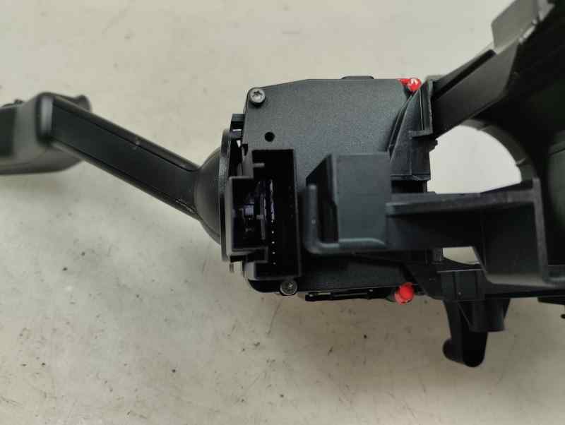 MANDO MULTIFUNCION SEAT ARONA 1.0 AMT 110CV | 81KW