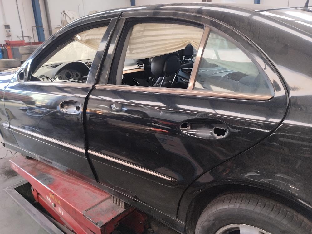 PUERTA TRASERA IZQUIERDA MERCEDES BENZ CLASE E 2.2 MT 150CV | 110KW