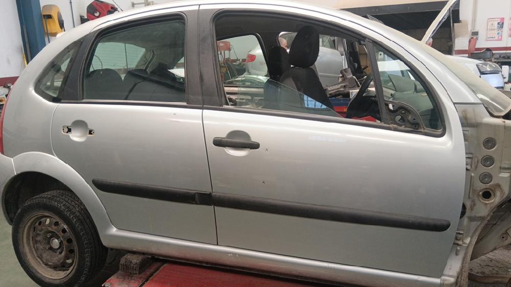 PUERTA DELANTERA DERECHA CITROEN C3 1.4 HDI MT 70CV