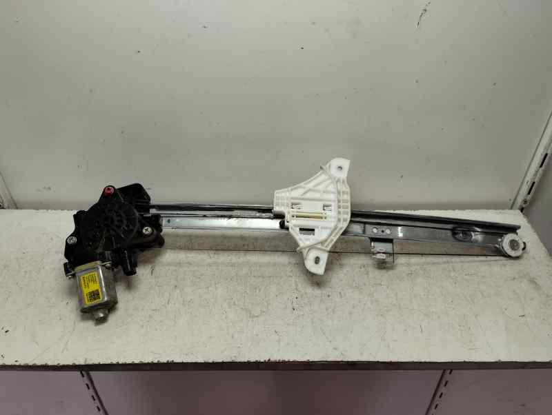 ELEVALUNAS DELANTERO DERECHO HYUNDAI BAYON 2024 1.2 MT 84CV | 62KW
