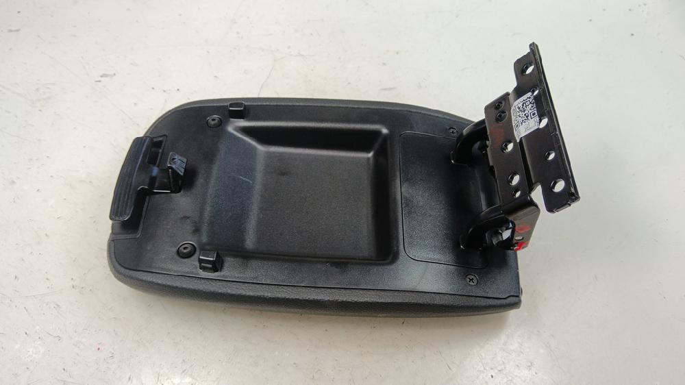 APOYABRAZOS CENTRAL KIA CEED 1.6 CRDI DCT 136CV