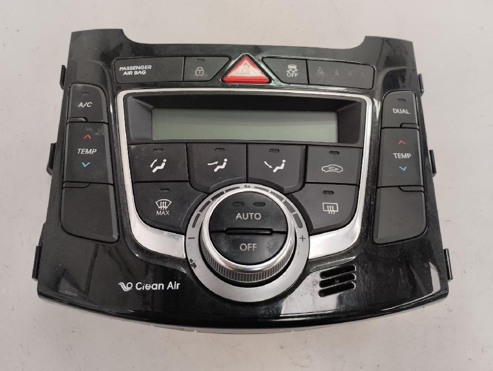 SISTEMA AUDIO RADIO CD HYUNDAI I30 1.4 MT 100CV | 73KW