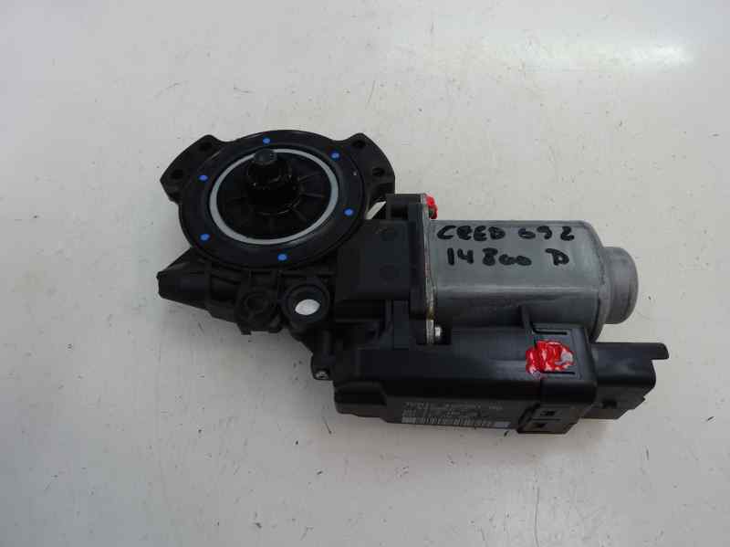 MOTOR ELEVALUNAS DELANTERO DERECHO KIA CEED 1.6 MT 122CV | 90KW