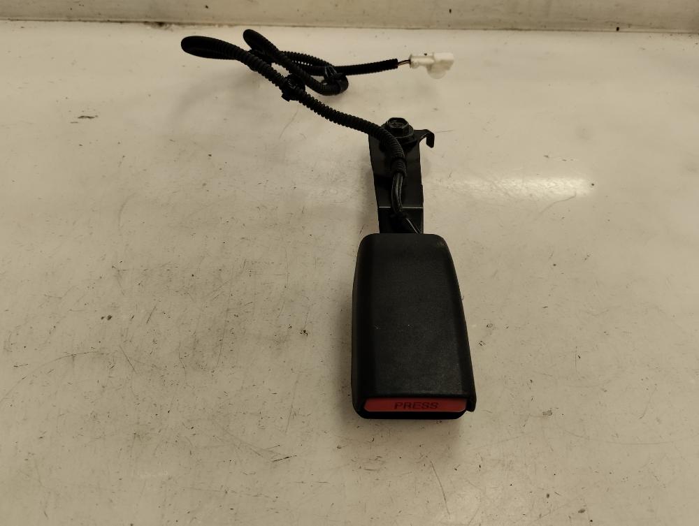 ANCLAJE CINTURON DELANTERO IZQUIERDO HONDA ACCORD 2.0 MT 156CV | 115KW