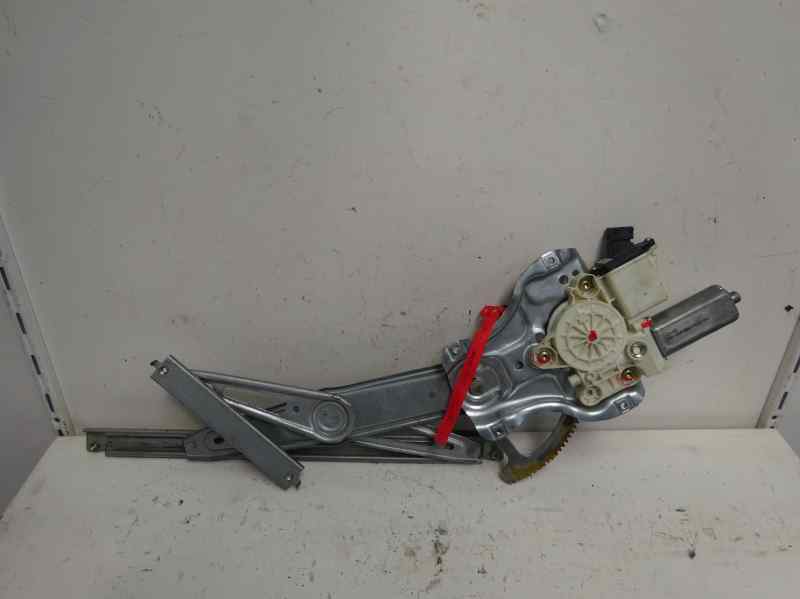 ELEVALUNAS DELANTERO DERECHO TOYOTA COROLLA 1.6 AT 110CV | 81KW