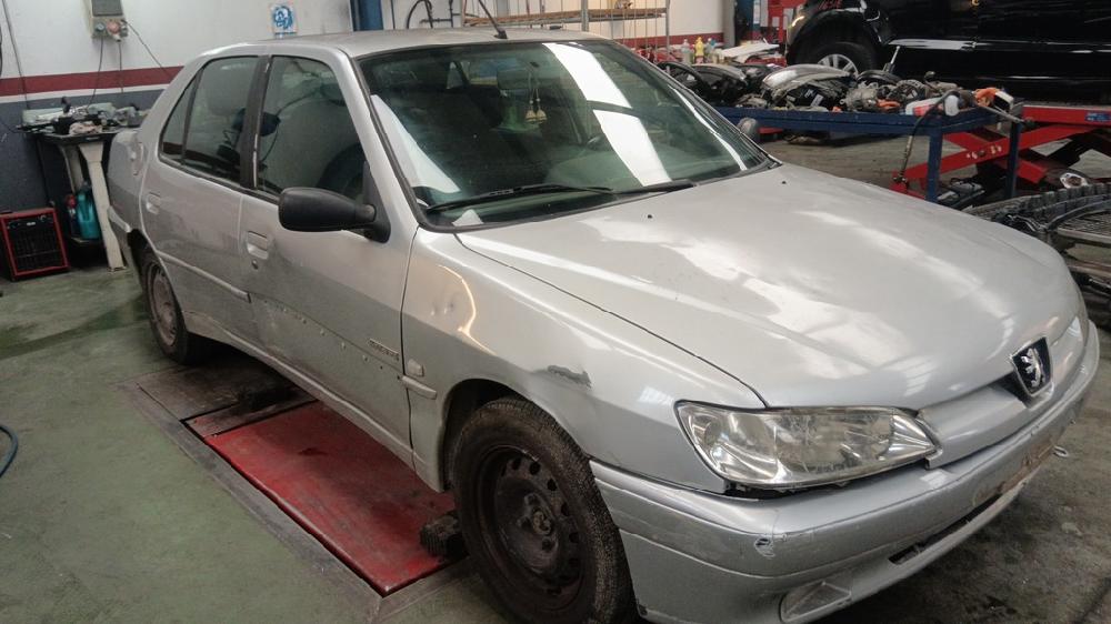 RETROVISOR IZQUIERDO PEUGEOT 306 2002 2.0 MT HDI 90CV