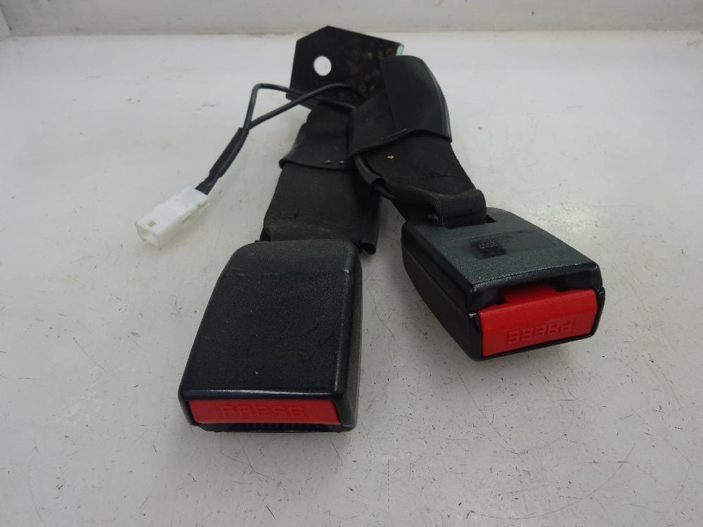 ANCLAJE CINTURON TRASERO IZQUIERDO NISSAN QASHQAI 1.5 DCI MT FWD 106CV