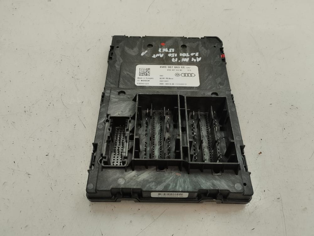 CAJA RELES FUSIBLES AUDI A4 2017 2.0 AMT 150CV | 110KW