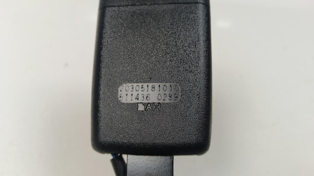 ANCLAJE CINTURON DELANTERO IZQUIERDO NISSAN QASHQAI 1.3 MT 140CV
