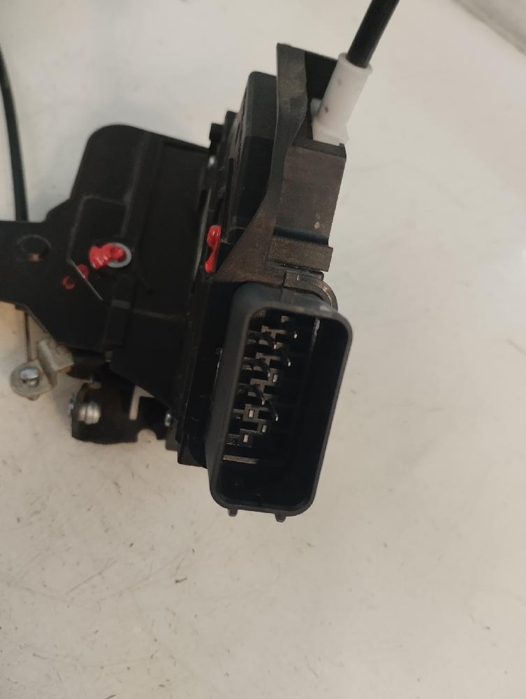 CERRADURA PUERTA DELANTERA DERECHA FORD FOCUS 1.6 TDCI MT 109CV