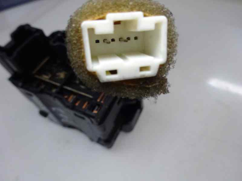 MANDO LUCES NISSAN ALMERA 2.2 D MT 110CV | 82KW