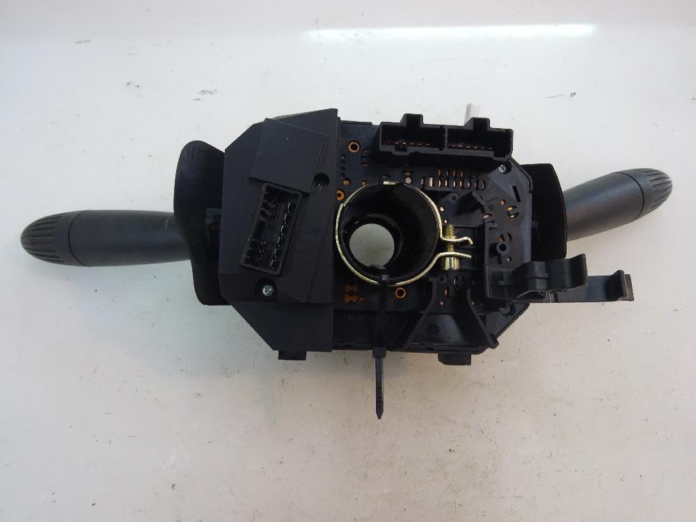 MANDO MULTIFUNCION FIAT PUNTO 1.3 MT 75CV | 55KW