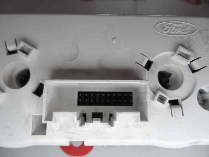 MANDO CALEFACCION AIRE ACONDICIONADO FORD FOCUS 1.6 TDCI MT 95CV