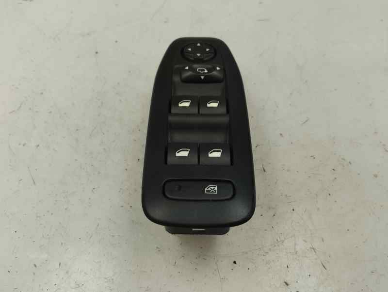 MANDO ELEVALUNAS DELANTERO IZQUIERDO PEUGEOT 208 1.2 MT 110CV | 81KW