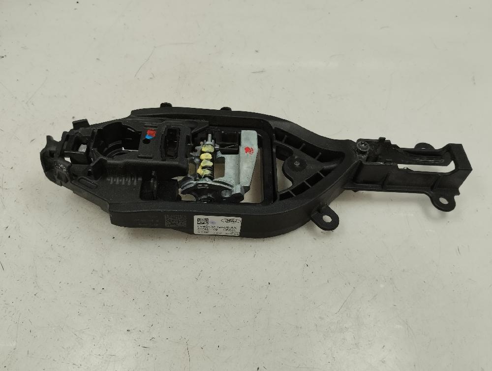 SOPORTE MANETA EXTERIOR DELANTERA IZQUIERDA FORD KUGA 1.5 150CV | 110KW, GASOLINA, MT, ACCIONAMIENTO DELANTERO