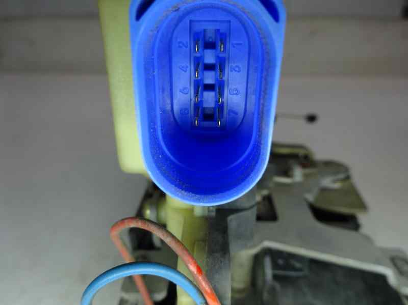 CERRADURA PUERTA DELANTERA IZQUIERDA SEAT CORDOBA 2005 1.9 D MT 64CV