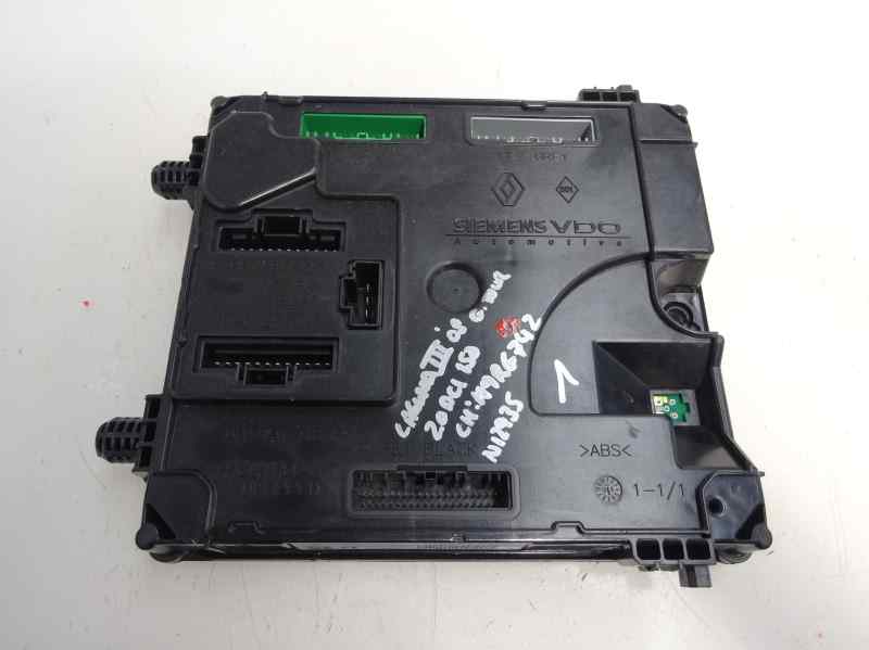 CAJA RELES FUSIBLES RENAULT LAGUNA 2008 2.0 DCI MT 150CV