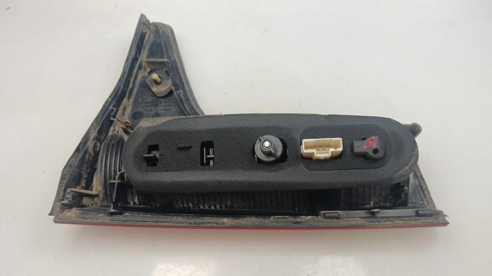 PILOTO TRASERO IZQUIERDO INTERIOR CITROEN C5 2007 2.0 MT 140CV | 103KW