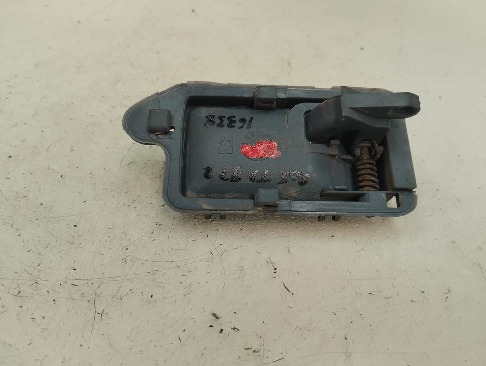 MANETA INTERIOR TRASERA DERECHA PEUGEOT 205 1987 OTROS