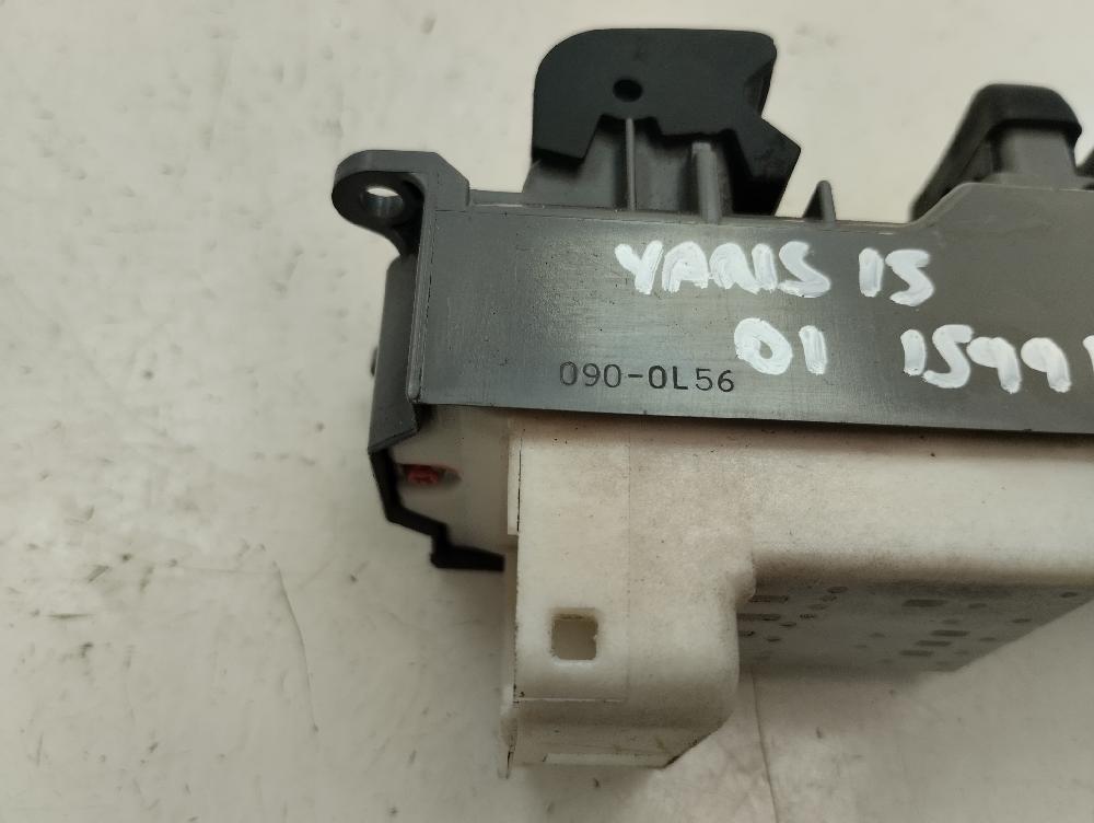 MANDO ELEVALUNAS DELANTERO IZQUIERDO TOYOTA YARIS 1.5 MT 106CV