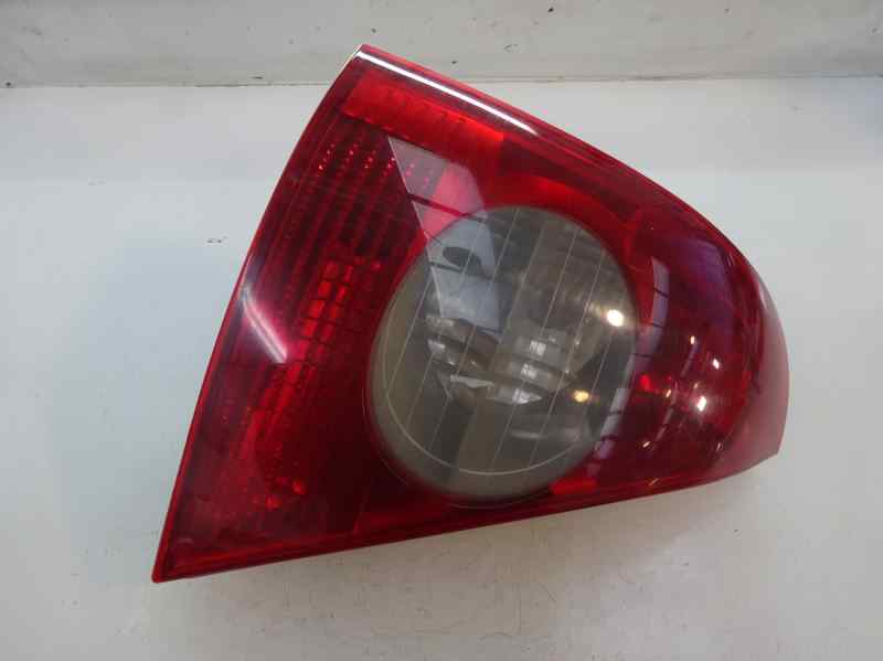 PILOTO TRASERO IZQUIERDO RENAULT CLIO 2003 1.4 MT 98CV | 72KW