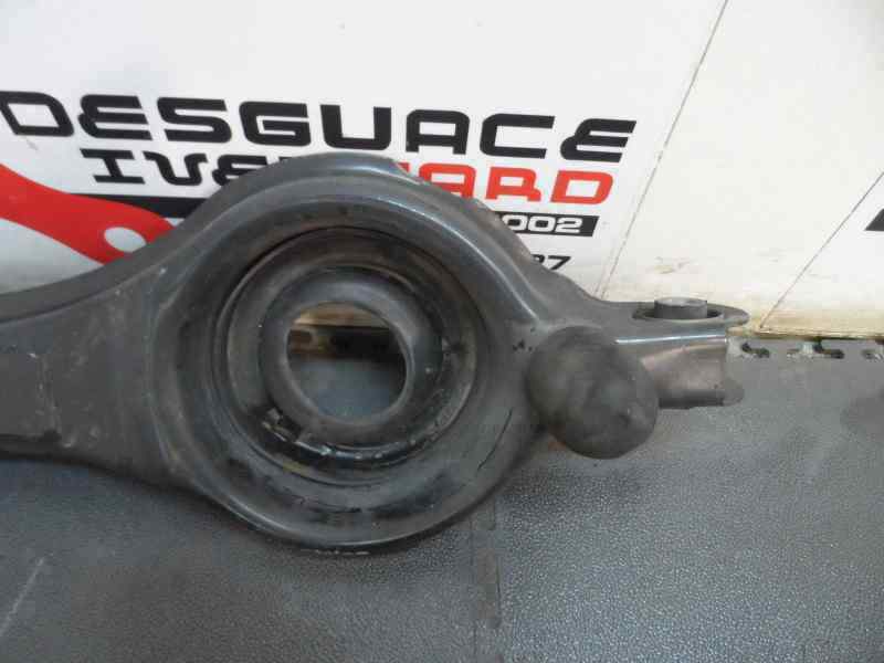 BRAZO SUSPENSION INFERIOR TRASERO DERECHO VOLVO C30 2.0 D MT 136CV