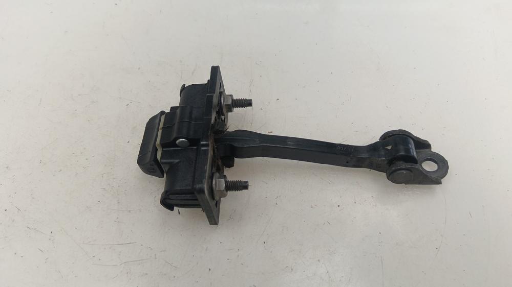 RETENEDOR PUERTA CITROEN C4 CACTUS 1.6 MT 99CV | 73KW