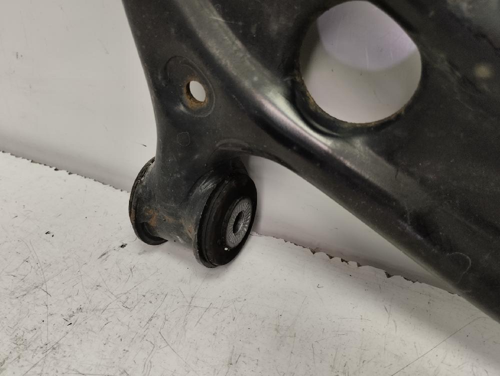 BRAZO SUSPENSION INFERIOR DELANTERO DERECHO AUDI A3 2017 1.5 MT 150CV | 110KW